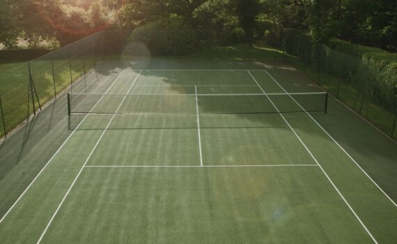 how large is a tennis court