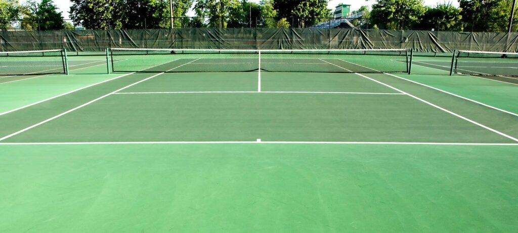 How Much Does It Cost to Build a Tennis Court in Toronto: A Comparison