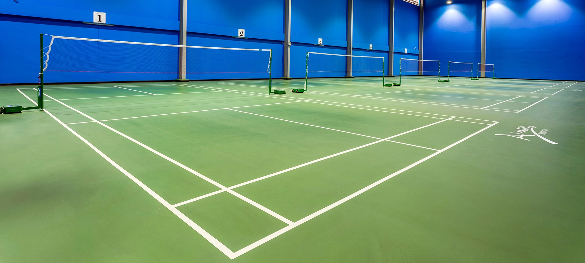 comparing tennis court dimensions