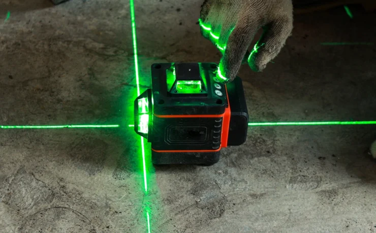 laser-guided grading device